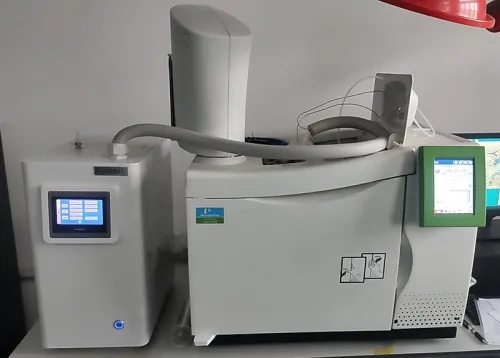 Gas chromatograph (GC)