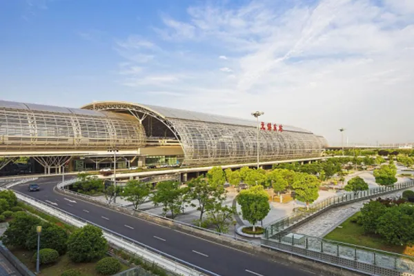 Beijing-Shanghai High-Speed Railway (Hongqiao Station, Changzhou Station, Danyang North Station, Wuxi East Station, etc.)
